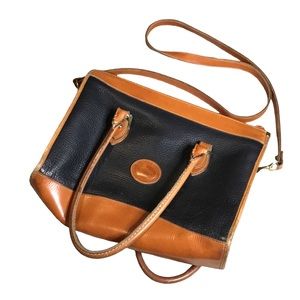 Dooney & Burke black leather saddle bag purse